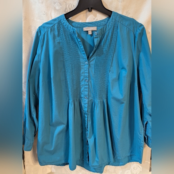Blue Button-Up Tunic - Picture 2 of 3